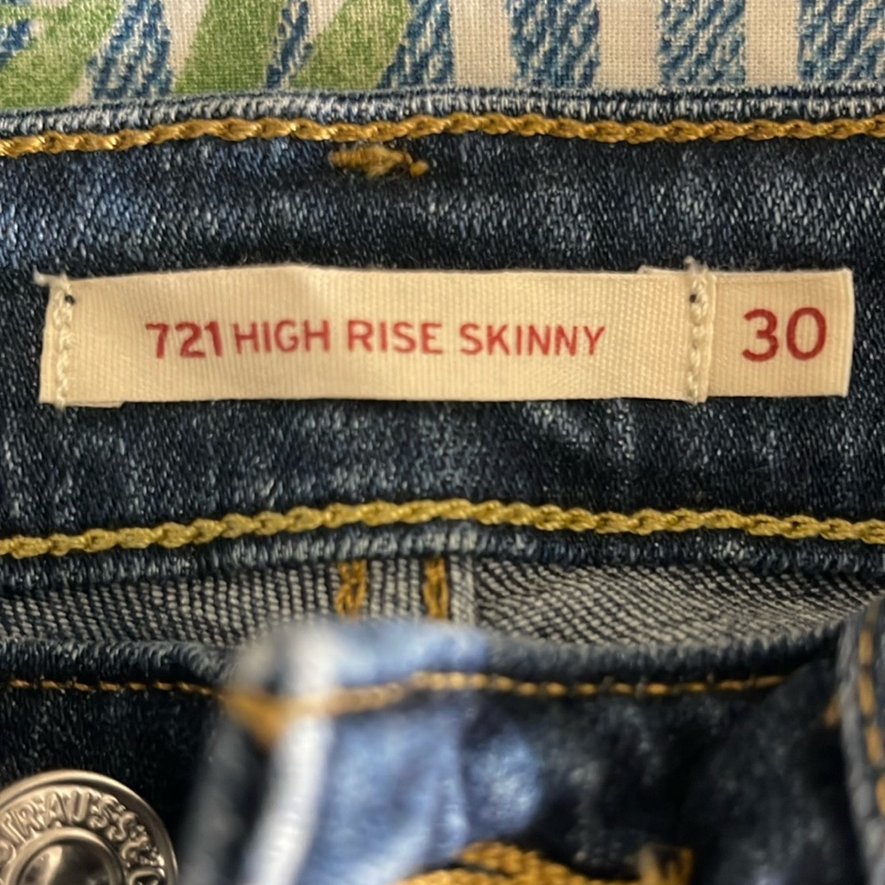 Levis skinny jeans